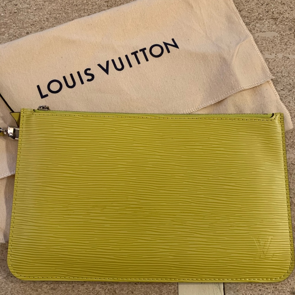 Louis Vuitton Clutch